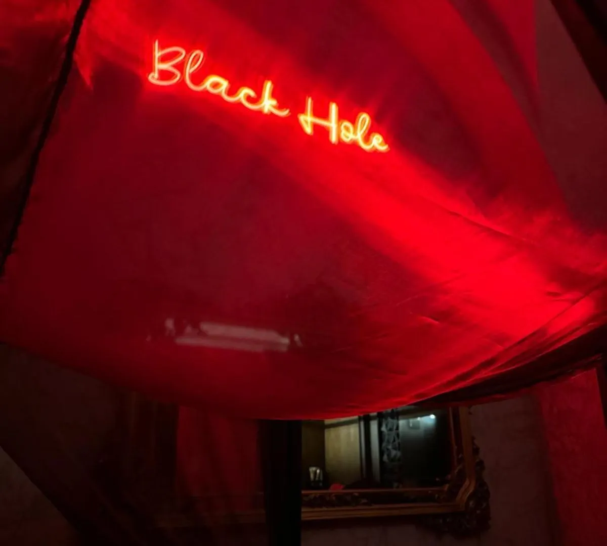 Black Hole Rooms Catane
