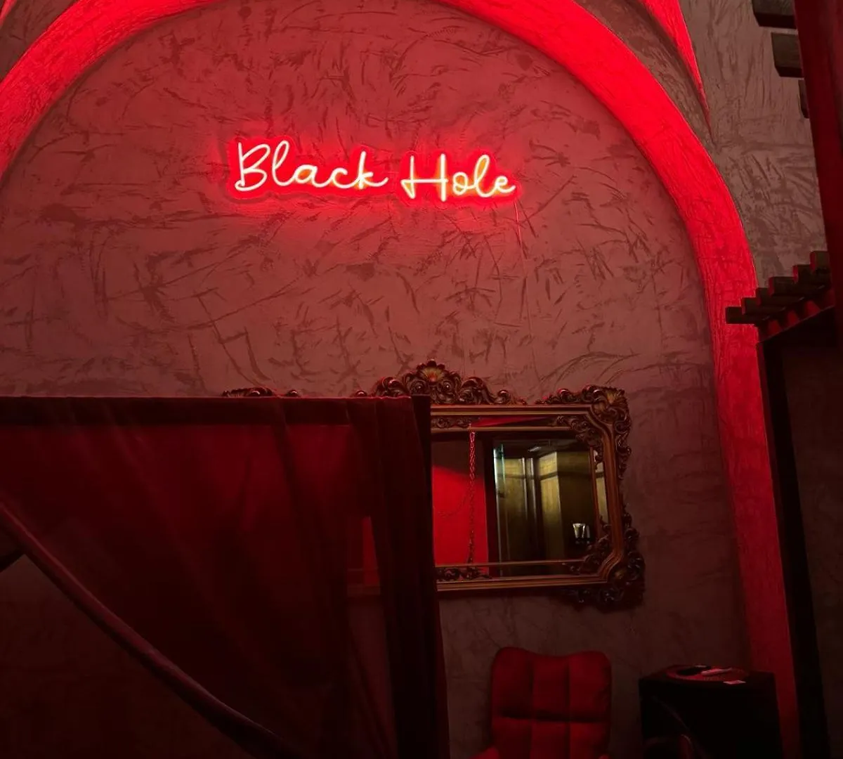 Black Hole Rooms Catania 0*,  Italy